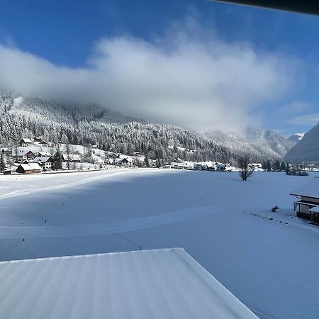 Almsternderl 2.0 - Gemuetliches Appartment In Gosau Buitenkant foto