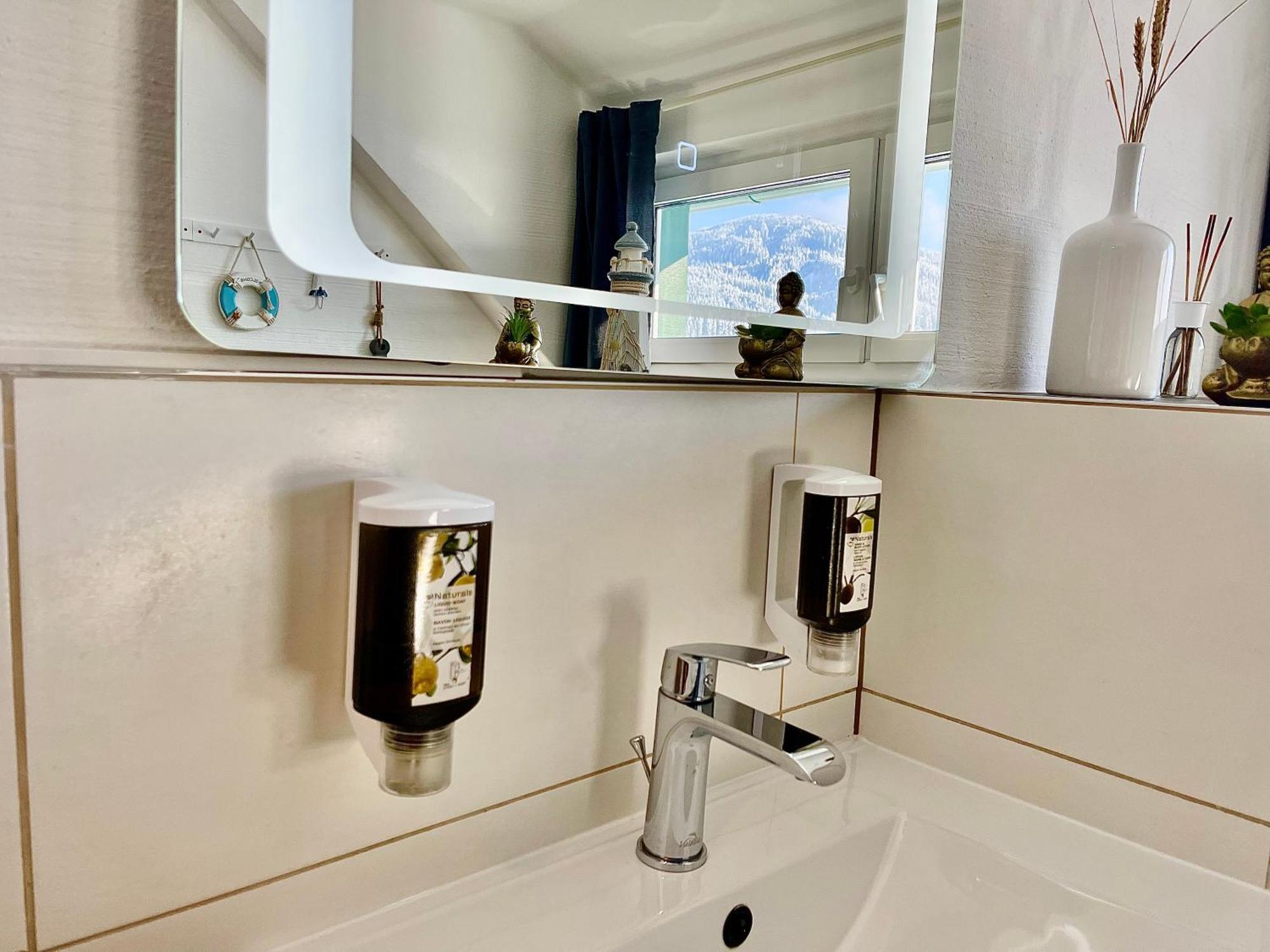 Almsternderl 2.0 - Gemuetliches Appartment In Gosau Buitenkant foto
